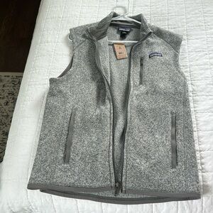 Patagonia men’s vest brand new , never worn tags still on